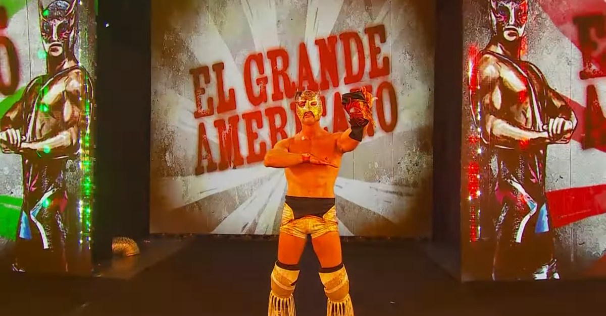 El Grande Americano Triumphs in Mask vs. Mask Match at Noche de Los Grandes