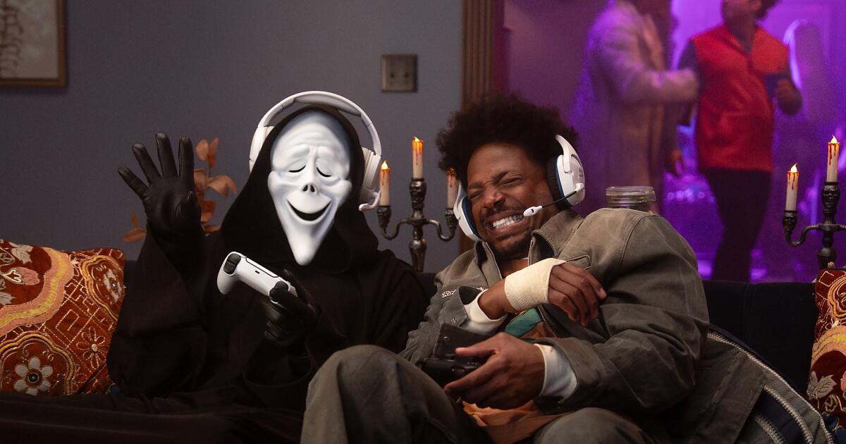 New 'Scary Movie' Brings Back Original Stars Anna Faris and Regina Hall