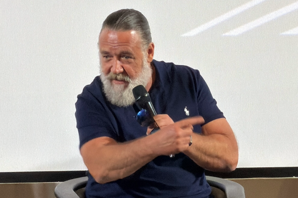 Russell Crowe Reflects on 'Gladiator's' Moral Core and Sequel's Shortcomings
