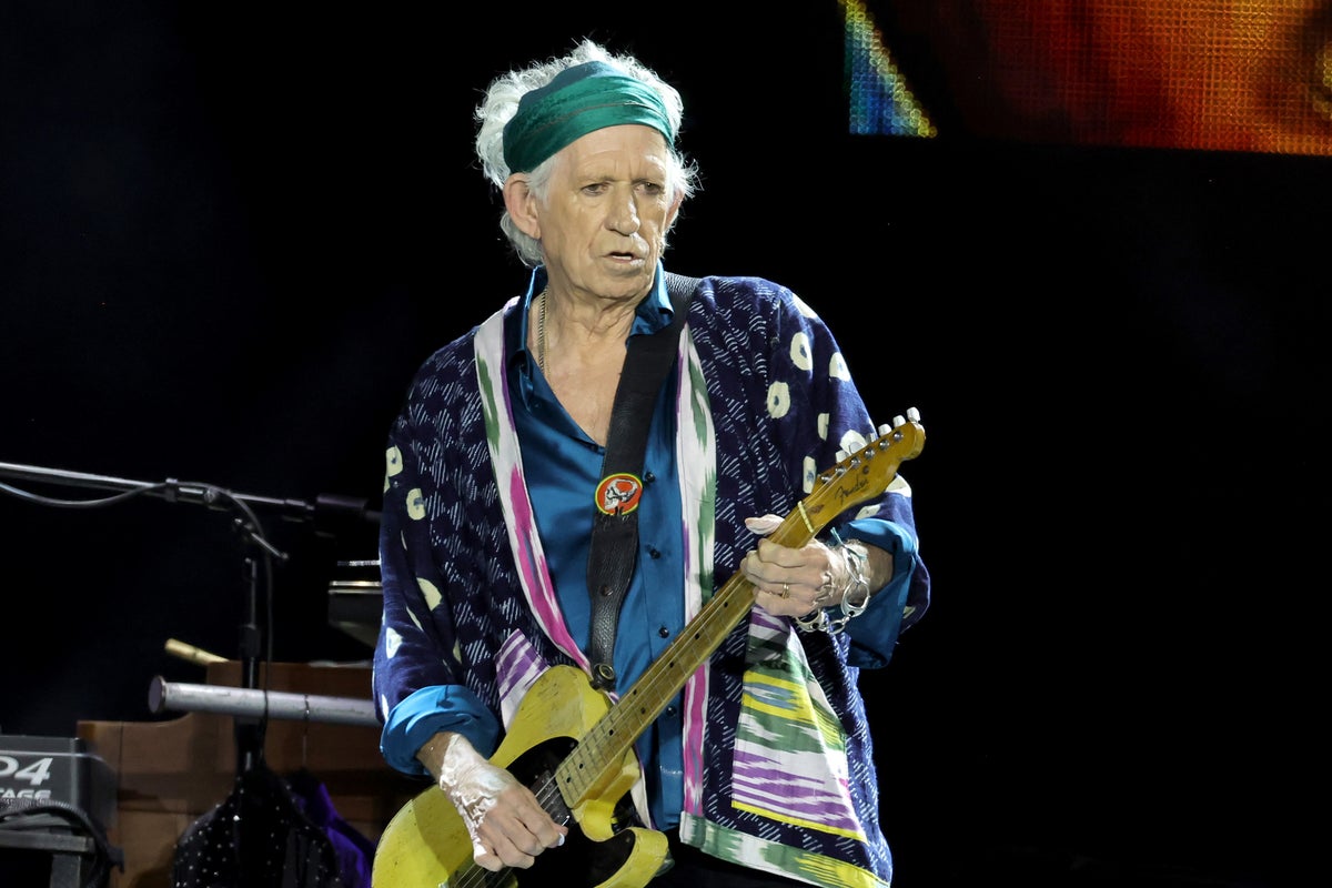 Keith Richards Reveals Why He Quit Smoking Six Years Ago